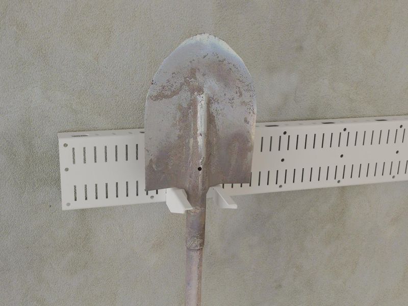 Uchwyt №165 do panelu narzędziowego biały (110х77 mm) (KOLCHUGA HOME)